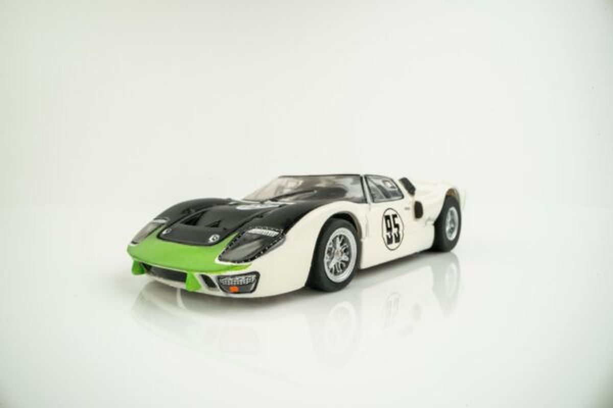 AFX Ford GT40 Mark II #95 Daytona
